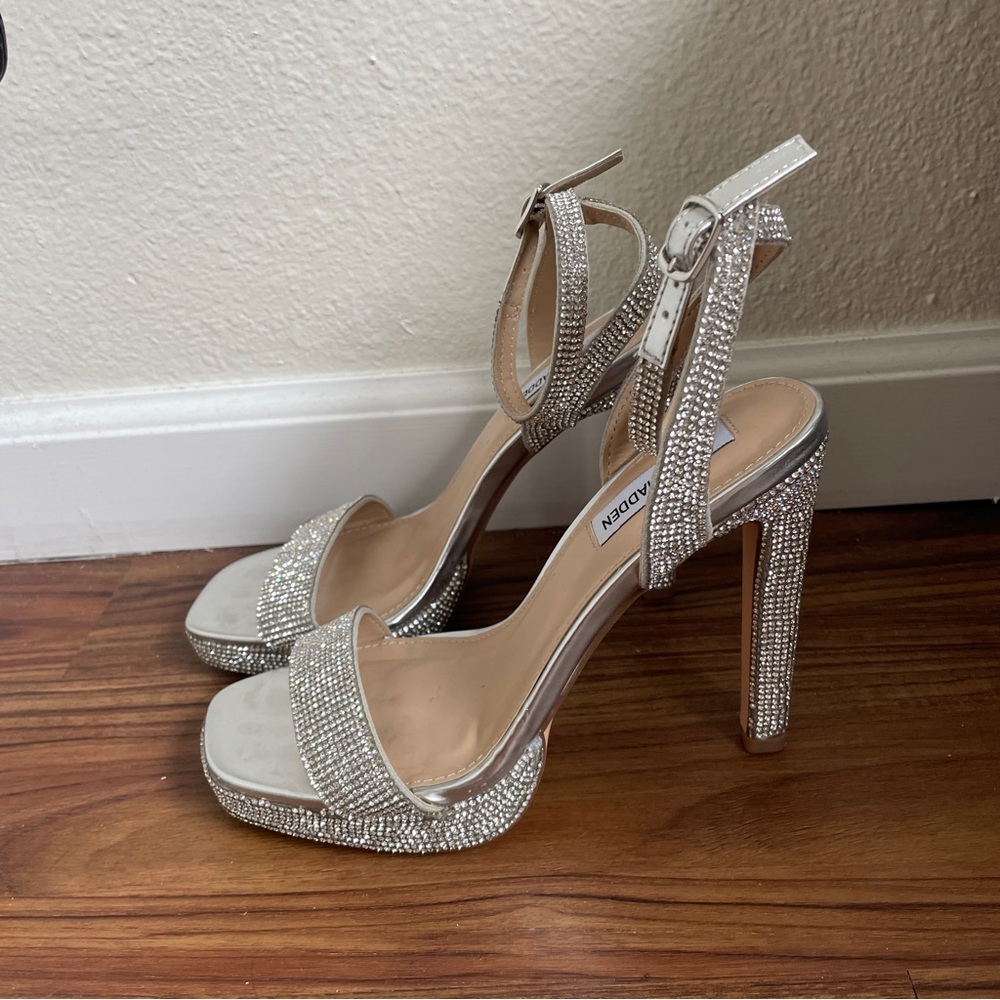 Steve Madden Damar Heeled Sandal